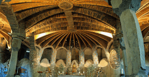 Cripta Gaudi en Colonia Guell